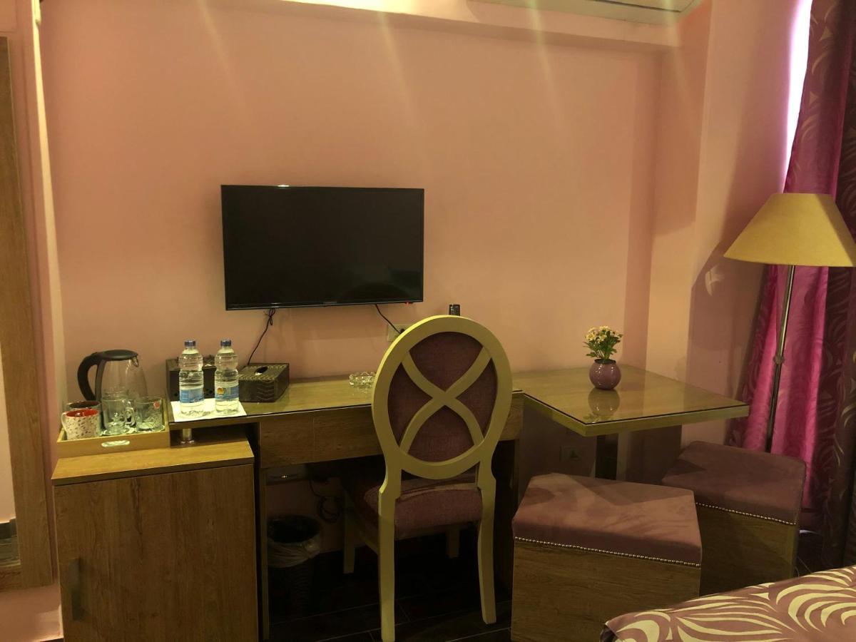 Santana Hotel Cairo Giza Екстериор снимка
