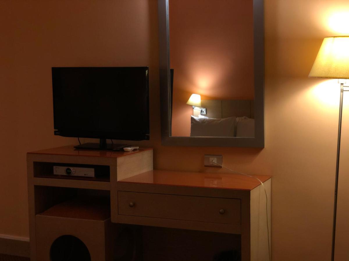 Santana Hotel Cairo Giza Екстериор снимка