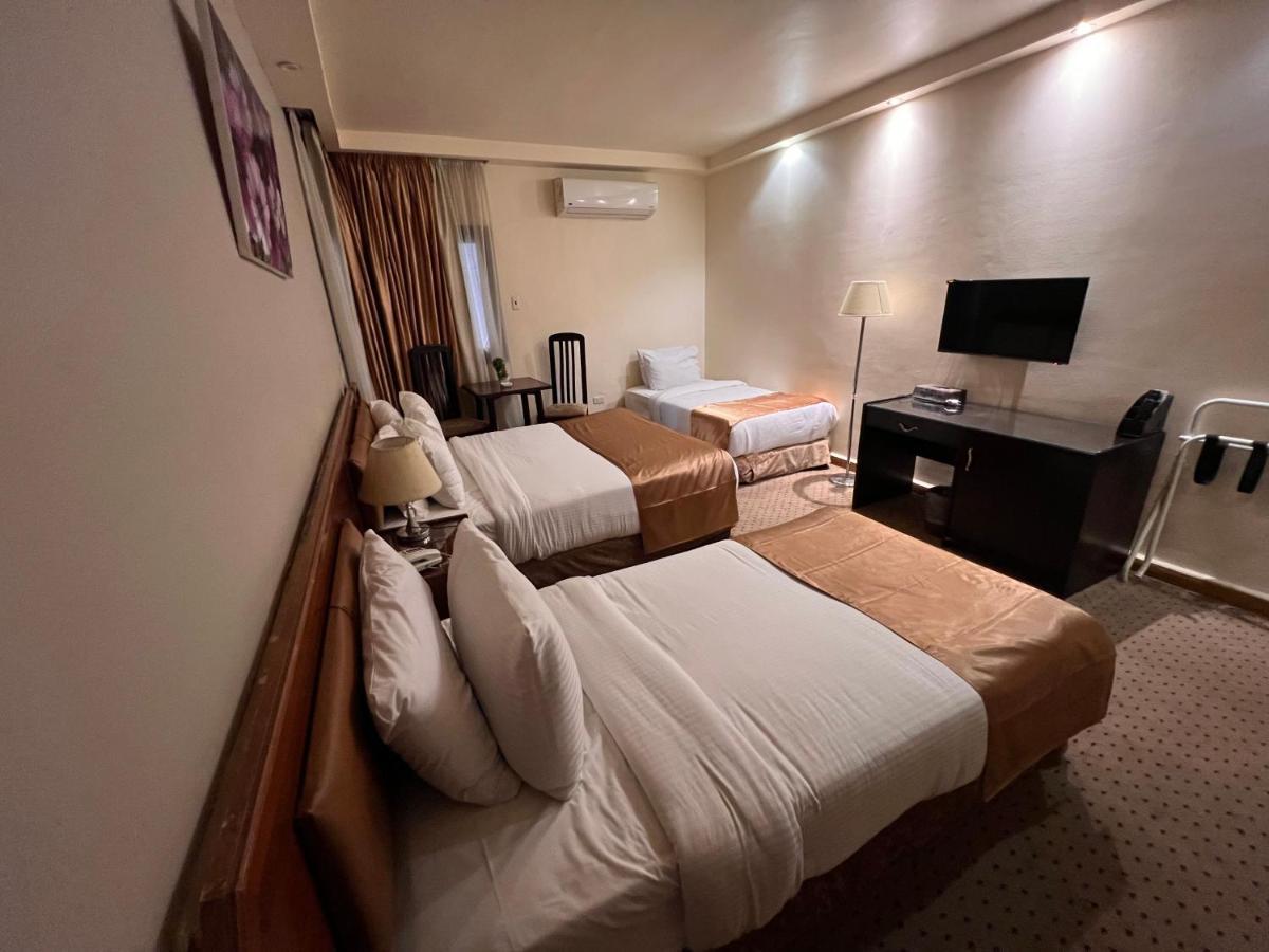 Santana Hotel Cairo Giza Екстериор снимка